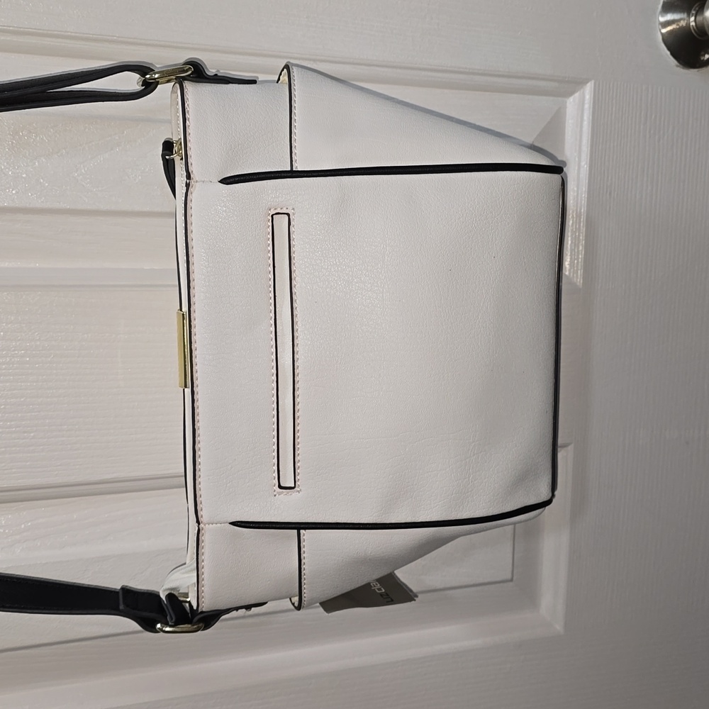 Liz Claiborne White & Black Purse - Picture 8 of 16